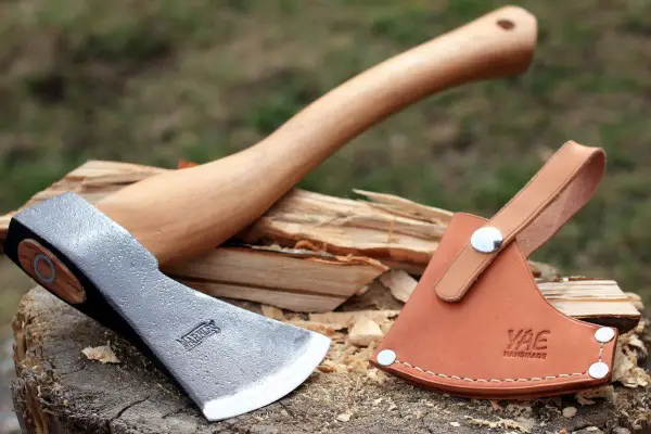 An in depth review of the best Camping Axes in 2018