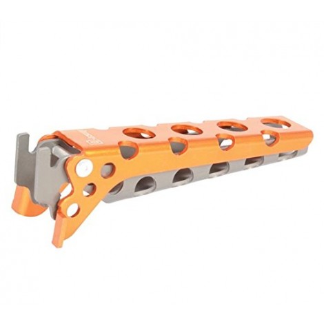 10. Olicamp Aluminum Pot Lifter