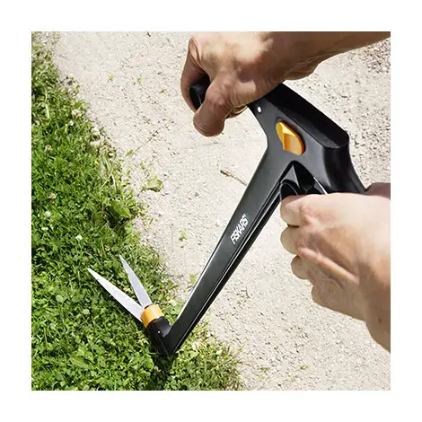 3. Fiskars 36-Inch