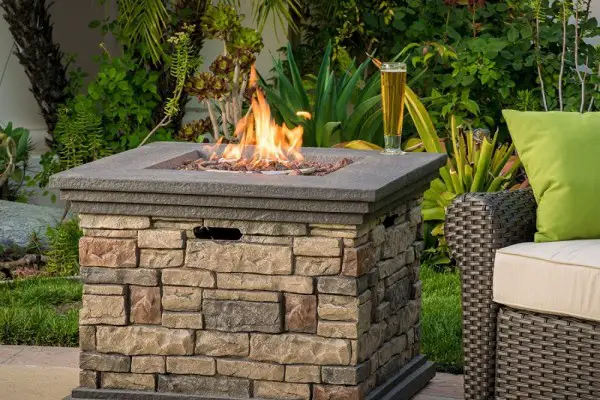 an in-depth review of the best propane fire pits of 2018.