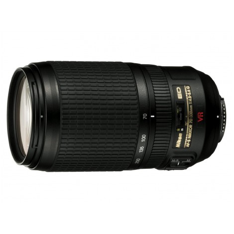 1. 70-300mm f/4.5