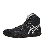 ASICS Aggressor 3