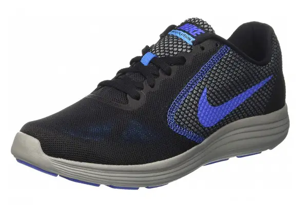 An in-depth review on the Nike Revolution 3 running shoe.