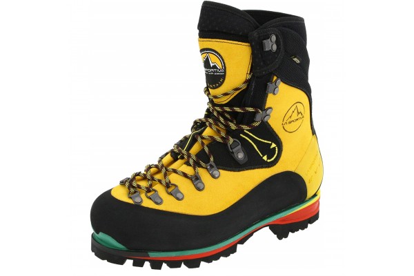 An in-depth review of the La Sportiva Nepal.