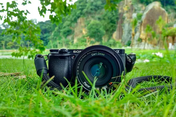 An in-depth review of the best Sony point-and-shoot cameras available in 2019.