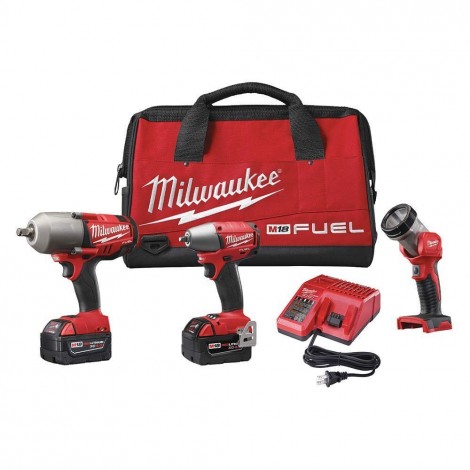  Milwaukee Impact Wrench Kit