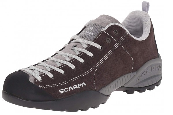 An in-depth review of the Scarpa Mojito approach shoe.