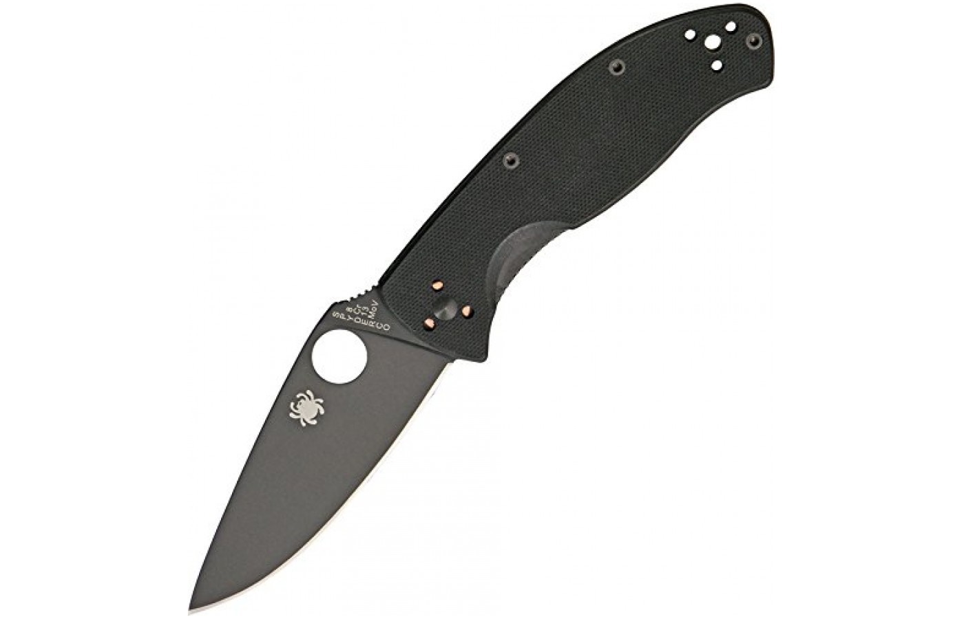 The ergonomics of the Tenacious makes for a well-designed knife with a relatively big handle.