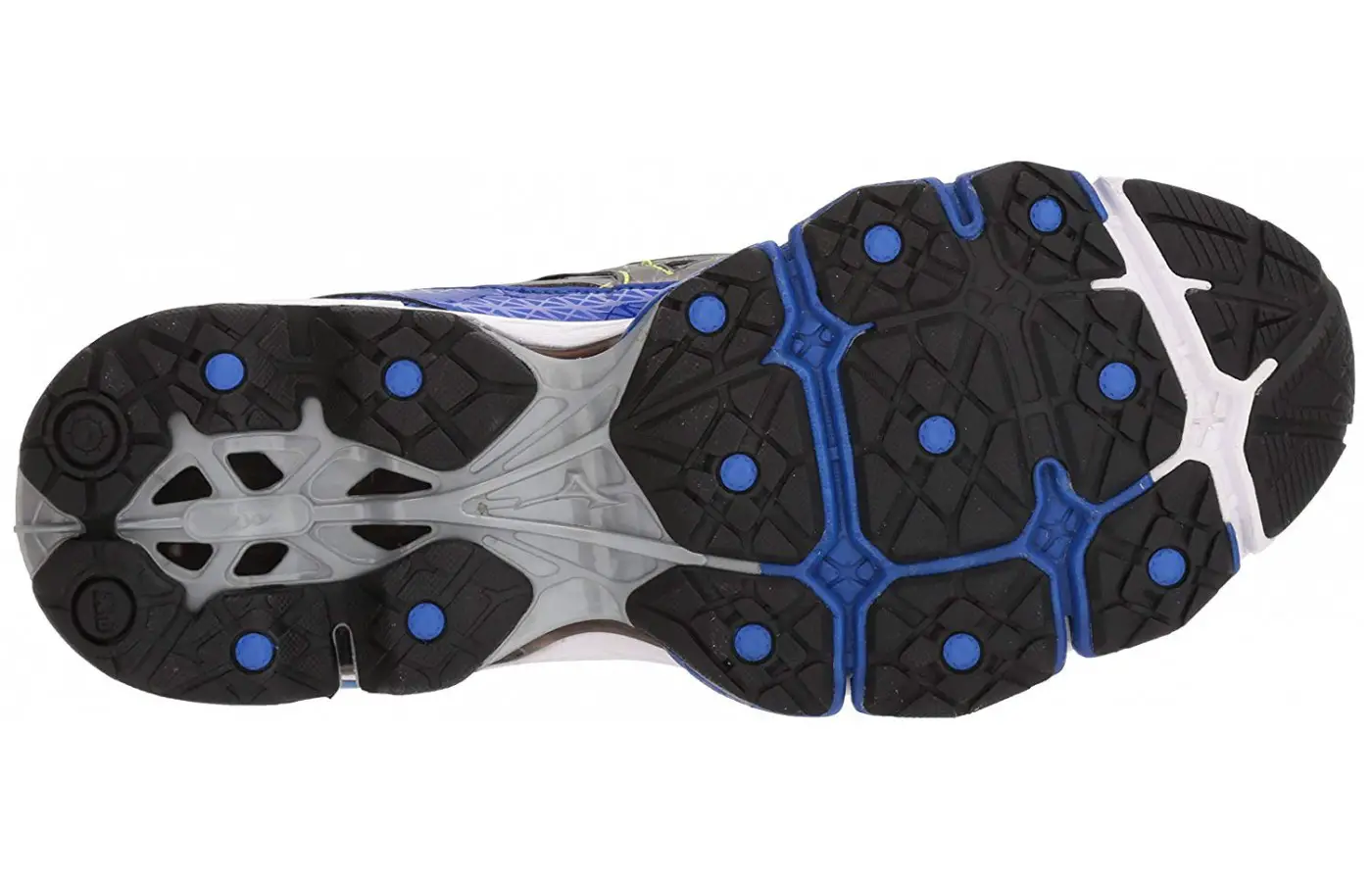 The outsole of the Wave Creation 19 is not smooth, but at first glance of the bottom of the shoe you may mistake it as such. 
