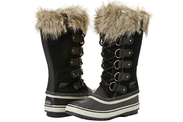 An in-depth review of the Sorel Joan of Arctic boots.