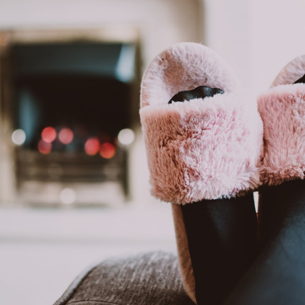 fenty fur slippers