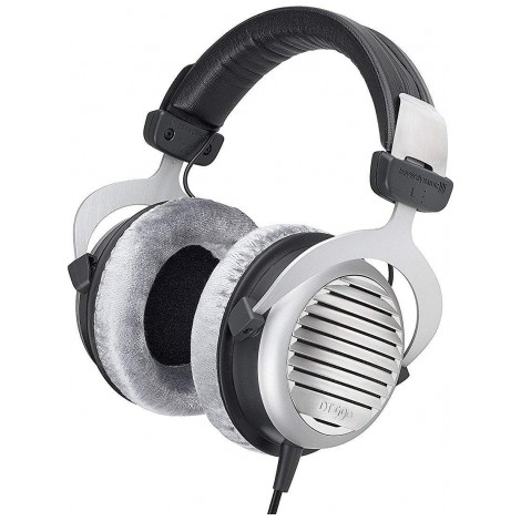 beyerdynamic DT 990