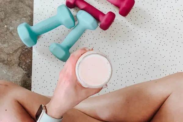 An in-depth review of the best protein shakes available in 2019. 