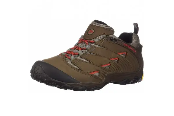 An in-depth review of the Merrell Chameleon.