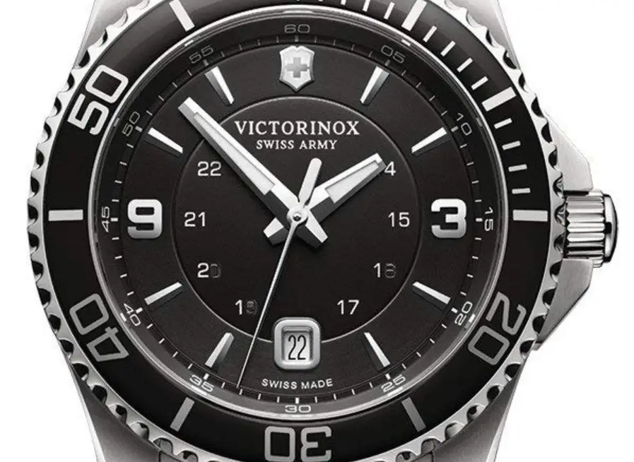 victorinox swiss army maverick sport