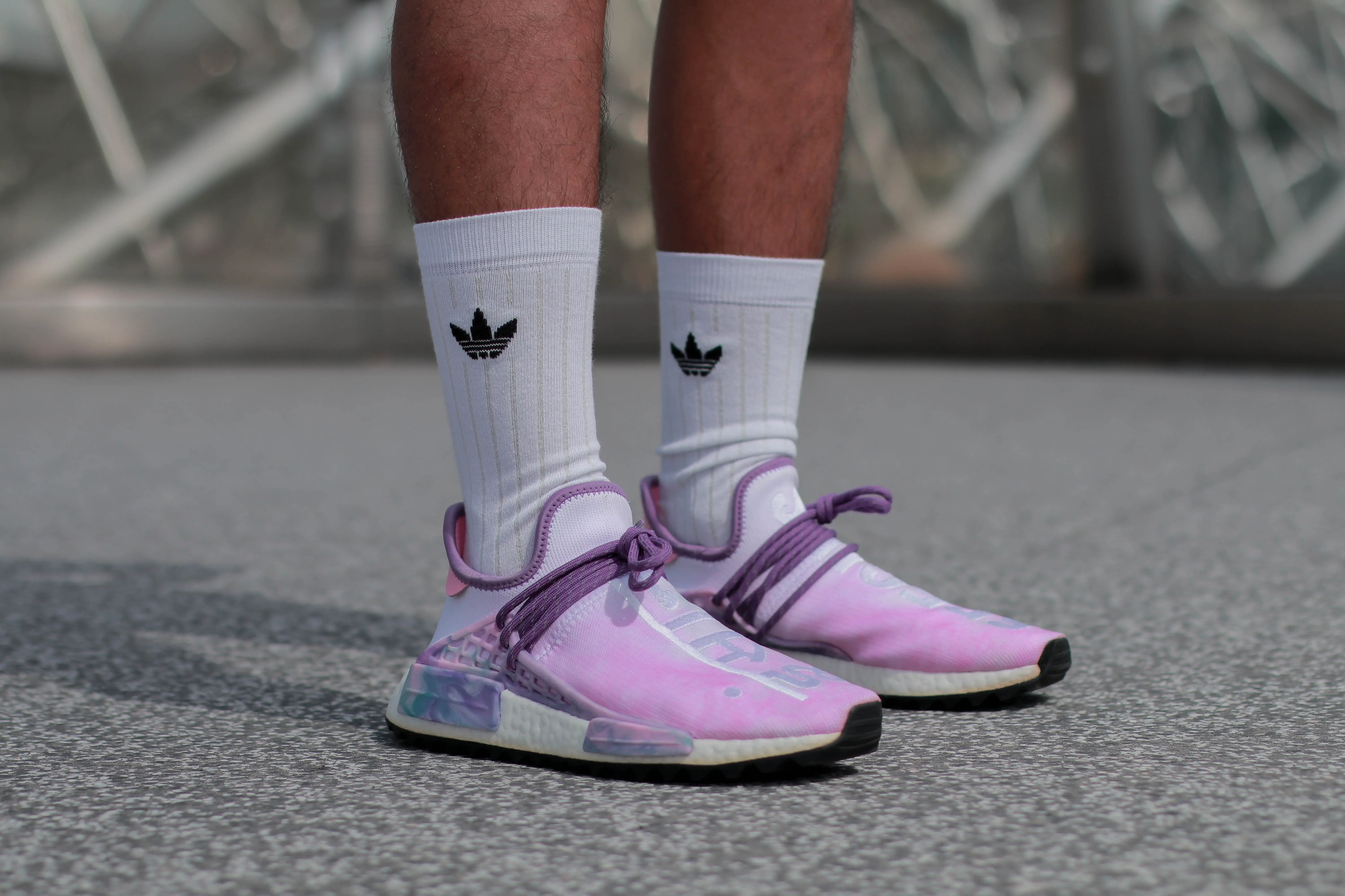 An in-depth review of the best crew socks available in 2019. 