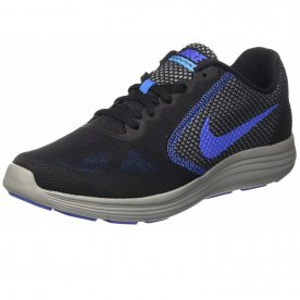An in-depth review on the Nike Revolution 3 running shoe.
