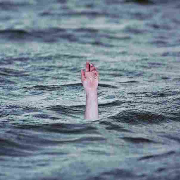 drowning-2049247_640