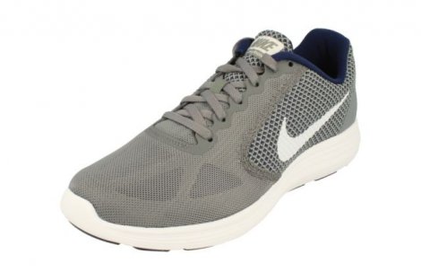2. Nike Revolution 3 Running Shoe